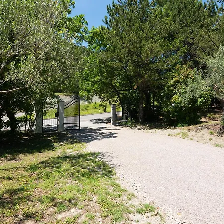 Nido House Holiday home Crni Kal