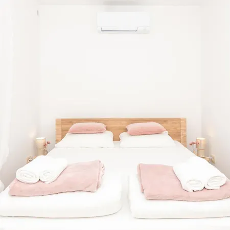 Holiday home Nido House